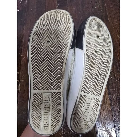 Disney Nightmare Before Christmas Mid Sneaker Jack Skellington Sally - Picture 8 of 11